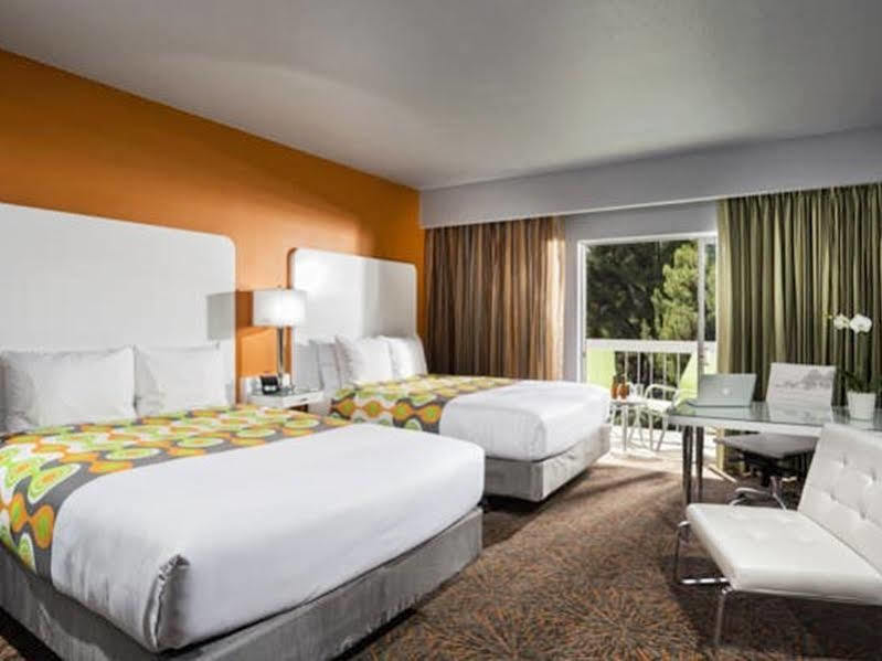 Sportsmen'S Lodge Hotel Los Angeles Exterior foto